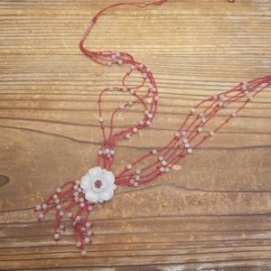Flower necklace